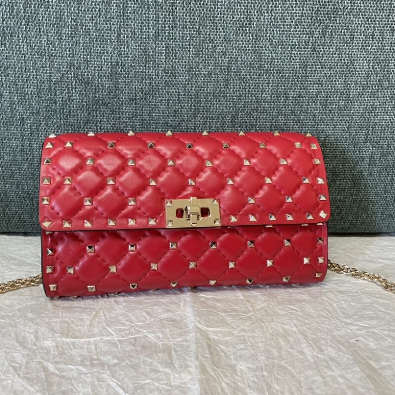 valentino华伦天奴铆钉羊皮单肩包手包0137