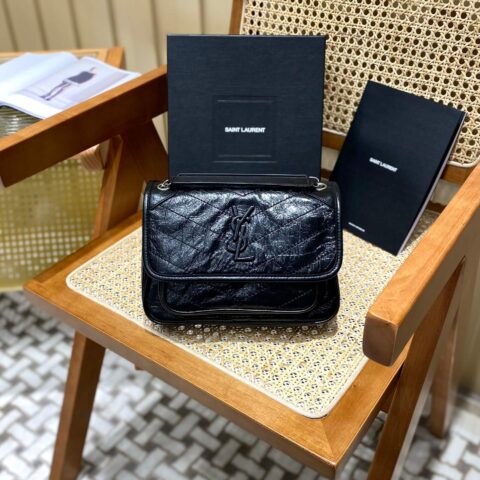 YSL Niki 22CM 邮差包 633151黑色