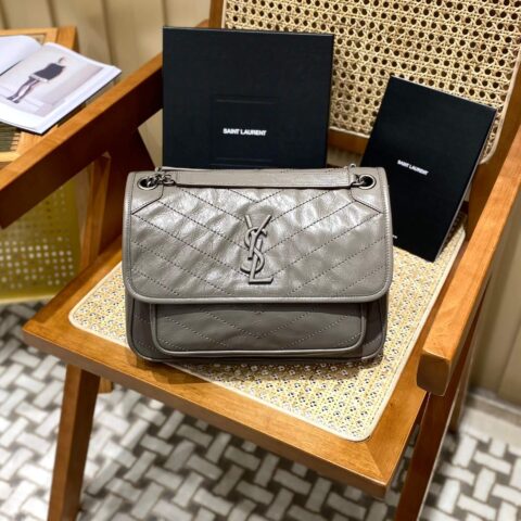 YSL Niki 28CM 邮差包 633158浅灰色