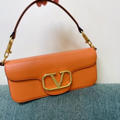 Valentino华伦天奴小牛皮手袋1133