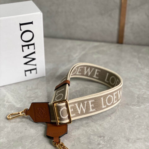 LOEWE 小牛皮拼提花帆布字母宽肩带 棕色