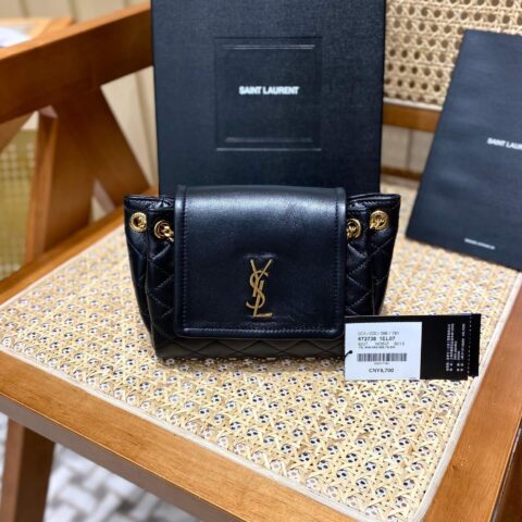 YSL 𝐌𝐢𝐧𝐢 𝐍𝐨𝐥𝐢𝐭𝐚 复古翻盖包 672738黑色