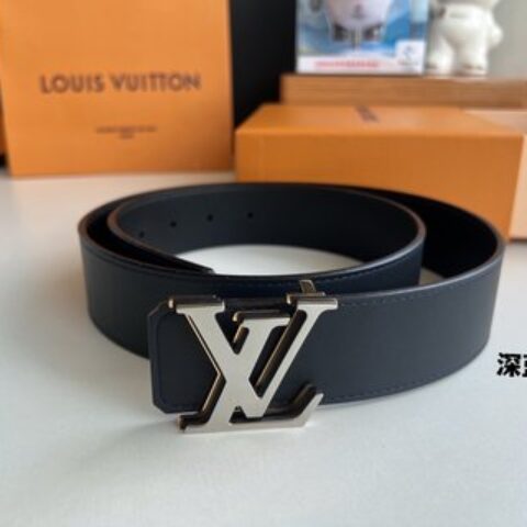 LV/路易威登   标志性LV Initiales标识男士40mm腰带