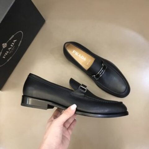PRADA/普拉达   进口头层牛皮P家原单男士正装商务皮鞋