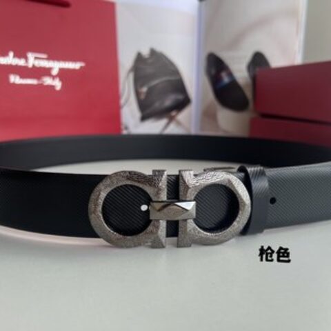 Ferragamo菲拉格慕  头层牛皮压纹图案Gancini花纹金属扣男士3.5cm腰带