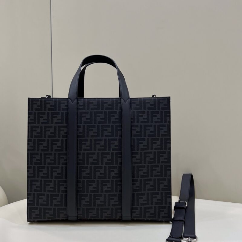 FENDI芬迪中性款FF老花托特包8571