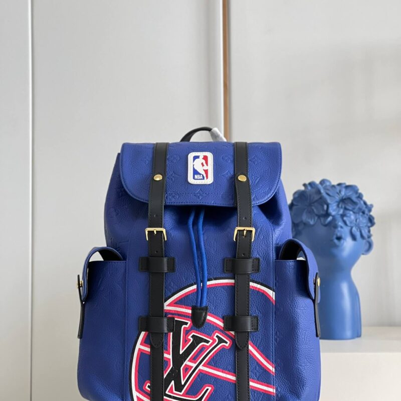LV M21104 CHRISTOPHER 中号双肩包