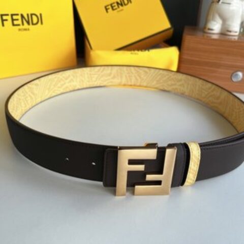 FENDI芬迪   双层负离子金属扣印花面料牛皮底内衬4.0cm宽度