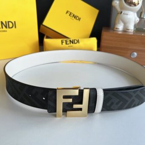 FENDI芬迪   双层负离子金属扣印花面料牛皮底内衬4.0cm宽度