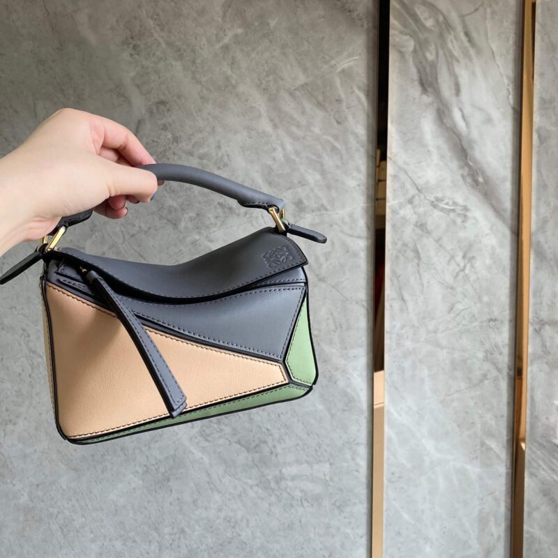LOEWE罗意威 Mini Puzzle bag几何包 0338拼色18CM
