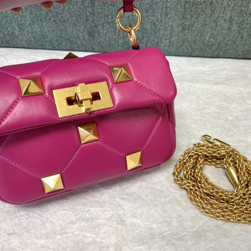 Valentino华伦天奴纳帕羊皮革迷你链条包0188