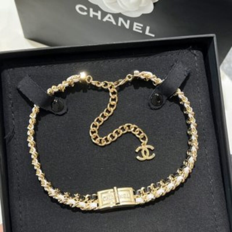 新款☑️CHANEL香奈儿双c黑皮绳锁头颈链项链choker