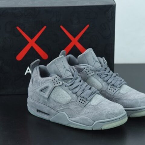 KAWS x Air Jordan 4 Black AJ4 灰麂皮限量联名 夜光水晶中帮男士运动鞋930155-003