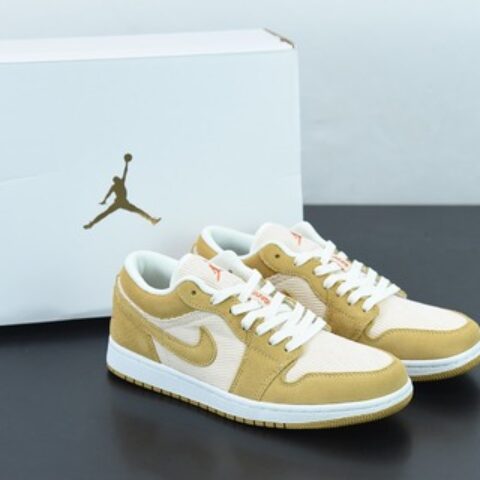 Air Jordan 1 AJ1 low 米白黄 灯芯绒 低帮篮球鞋货号：DH7820-700