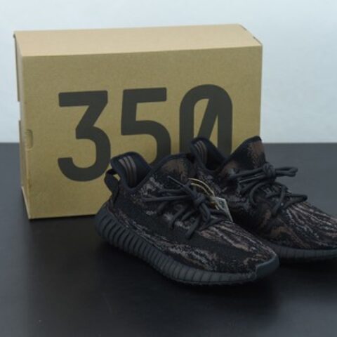 Yeezy 350 Boost V2"MX Rock" 黑岩石 大理石 MX RocK 黑琥珀 椰子运动跑鞋 货号：GW3774