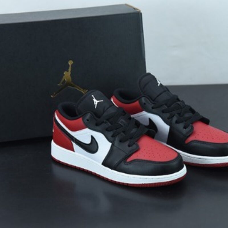 Air Jordan1 Low 2021 Black Toe 2021AJ1LOW新黑红男女同款休闲低帮运动鞋 553558 612