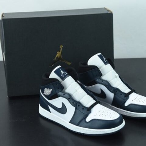 NK Air Jordan 1 Mid " Dark Team " AJ1乔1中帮文化篮球鞋 新黑曜石 货号：554724-411