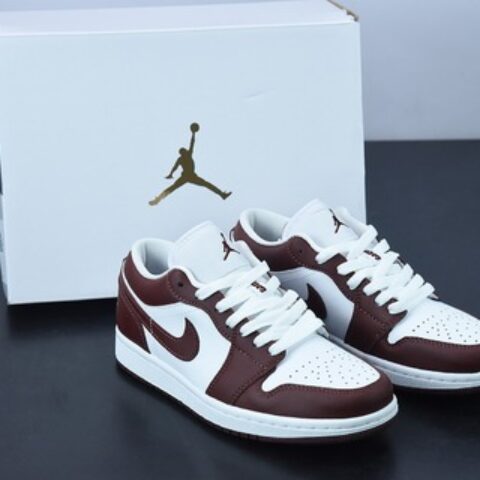 0D9D3 过验版 AJ1 Low 乔1酒红白 低帮篮球鞋 DC0774-116