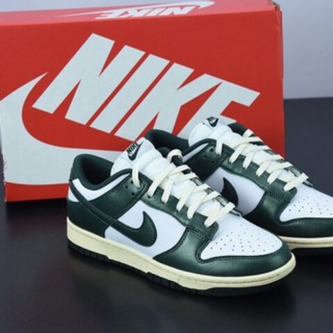 M03B5 纯原版本 NK Dunk Low " Vintage Green" 白绿做旧 低帮运动休闲板鞋货号： DQ8580-100