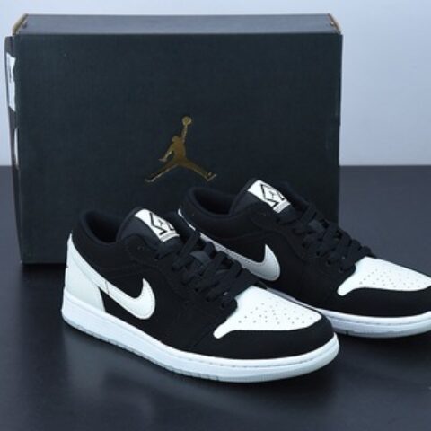 Air Jordan 1 AJ1 Low低帮 珠光白黑熊猫 男鞋 货号：DH6931-001