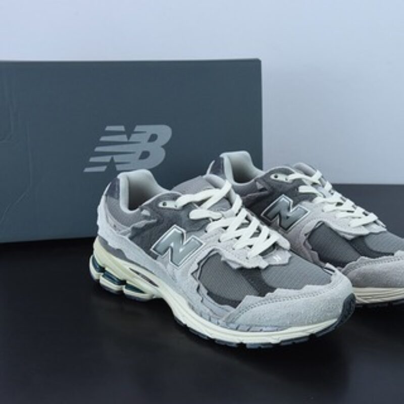 New Balance 新百伦 " Refined Future " 云雨灰 复古休闲跑步鞋 货号M2002RDA