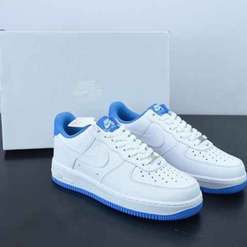 K05L3 纯原Nike Air Force 1’07 LV8" White/UNC"空军一号经典白北卡蓝”慢跑鞋 货号：DR9867-101
