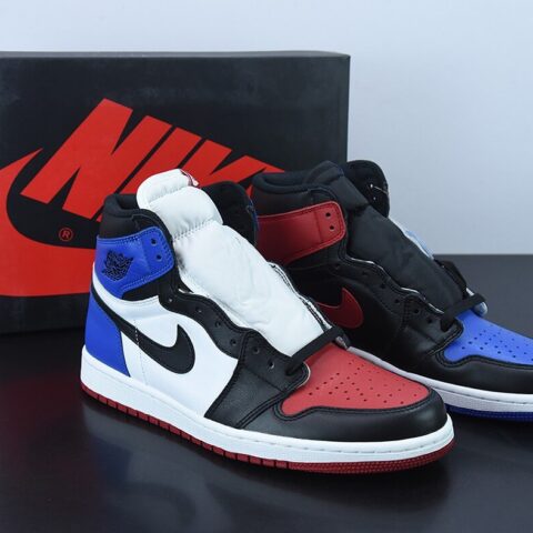 L00H6 Air Jordan 1 TOP3 AJ1 黑红鸳鸯 AJ1高帮篮球鞋 货号：555088-026