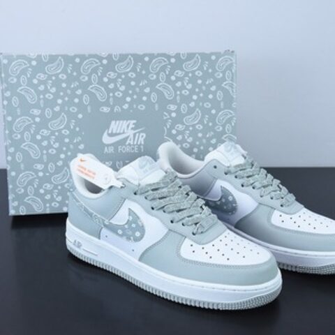 Nike Air Force 1 Low ’07 灰白腰果花 配色 空军一号低帮货号：XM6321-736
