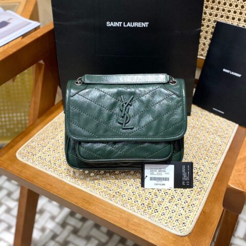 YSL Niki 22CM 邮差包 633151祖母绿/银链