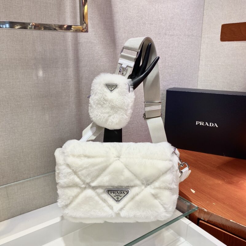 PRADA普拉达毛绒绒三合一肩背包1BC292