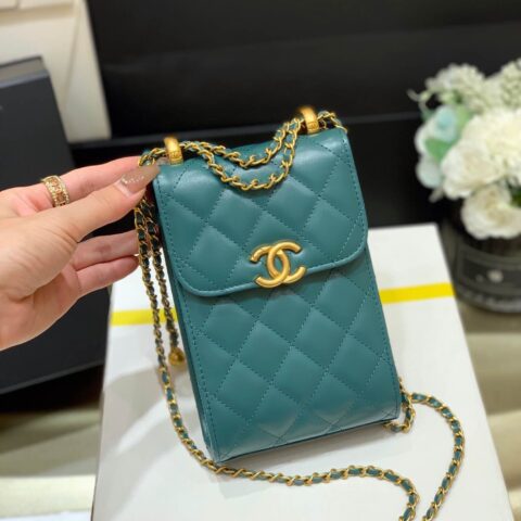 Chanel 2021早秋高级手工坊小金珠系列手机包 AP2291绿色