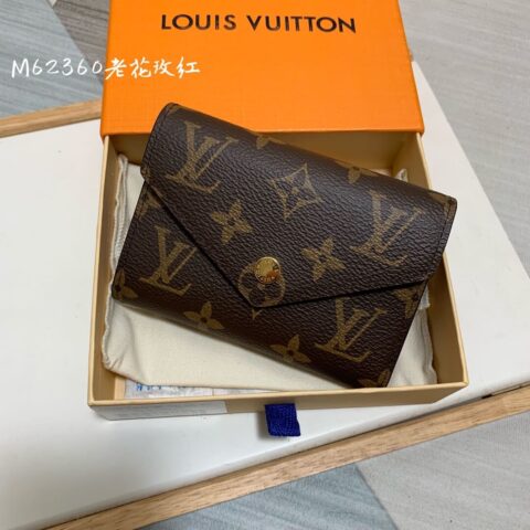 LV M41938 VICTORINE 钱夹