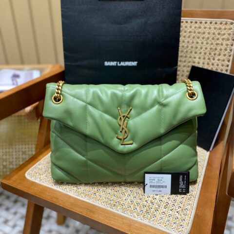 YSL  PUFFER 35CM 绗缝小羊皮包 577475牛油果绿/金扣