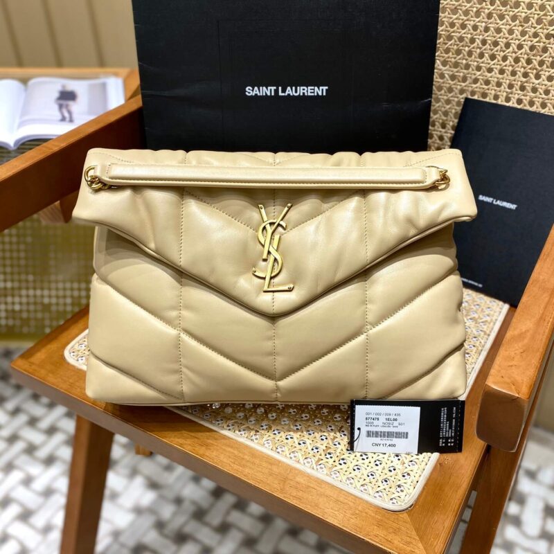 YSL LOULOU PUFFER 35CM 绗缝小羊皮包 577475杏色/金扣