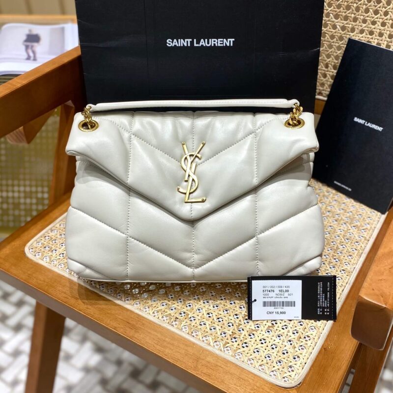 YSL LOULOU PUFFER 29CM 绗缝小羊皮包 577476白色/金扣