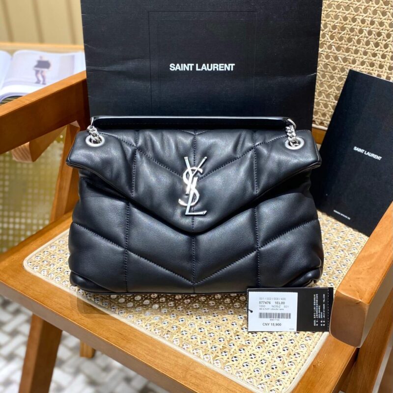 YSL LOULOU PUFFER 29CM 绗缝小羊皮包 577476黑色/银扣