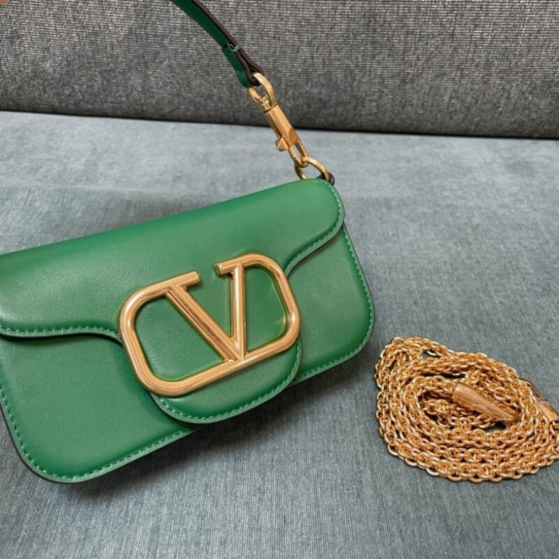 Valentino华伦天奴Garavani MINILOC小牛皮手袋1133S