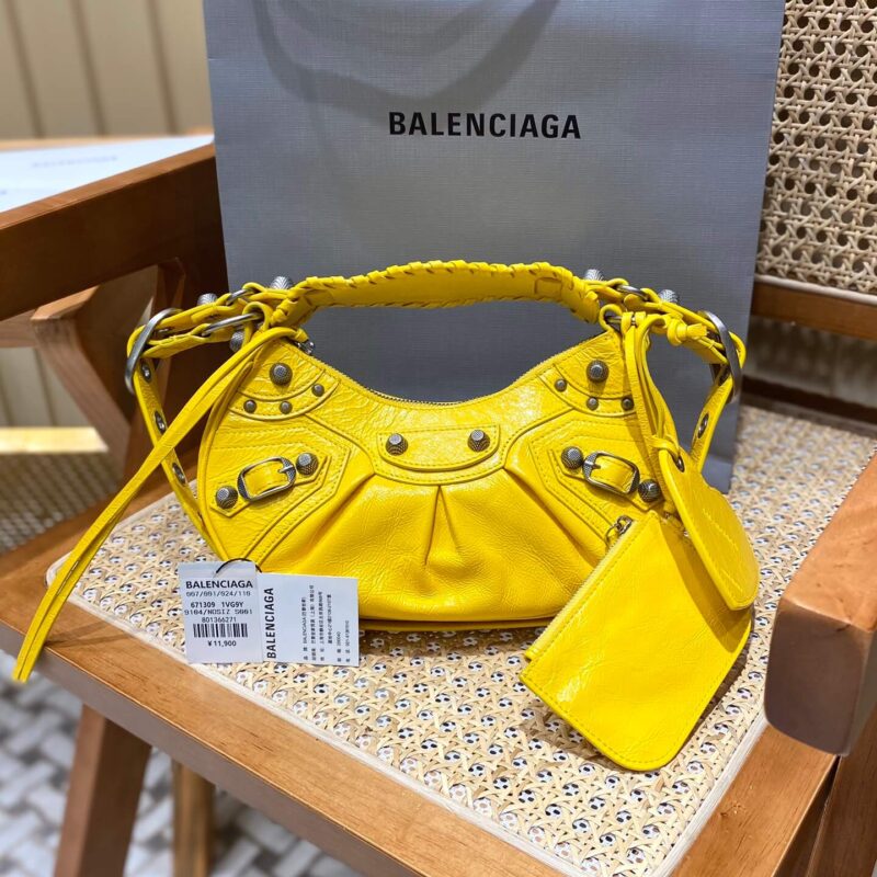 Balenciaga Le Cagole 26CM 抓皱牛皮月牙包 671309亮黄色
