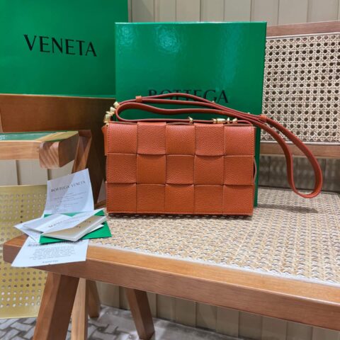 Bottega Veneta CASSETTE 23CM BAG 666870橙色