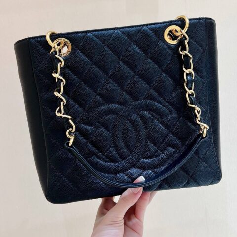 CHANEL 鱼子酱牛皮GST小号手袋 A50994