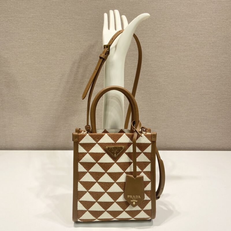 PRADA普拉达独特刺绣织物面料托特包1BA355