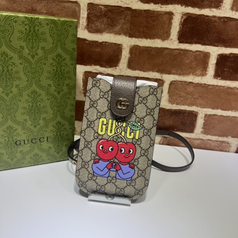 GUCCI古驰啡pvc/樱桃手机包700732