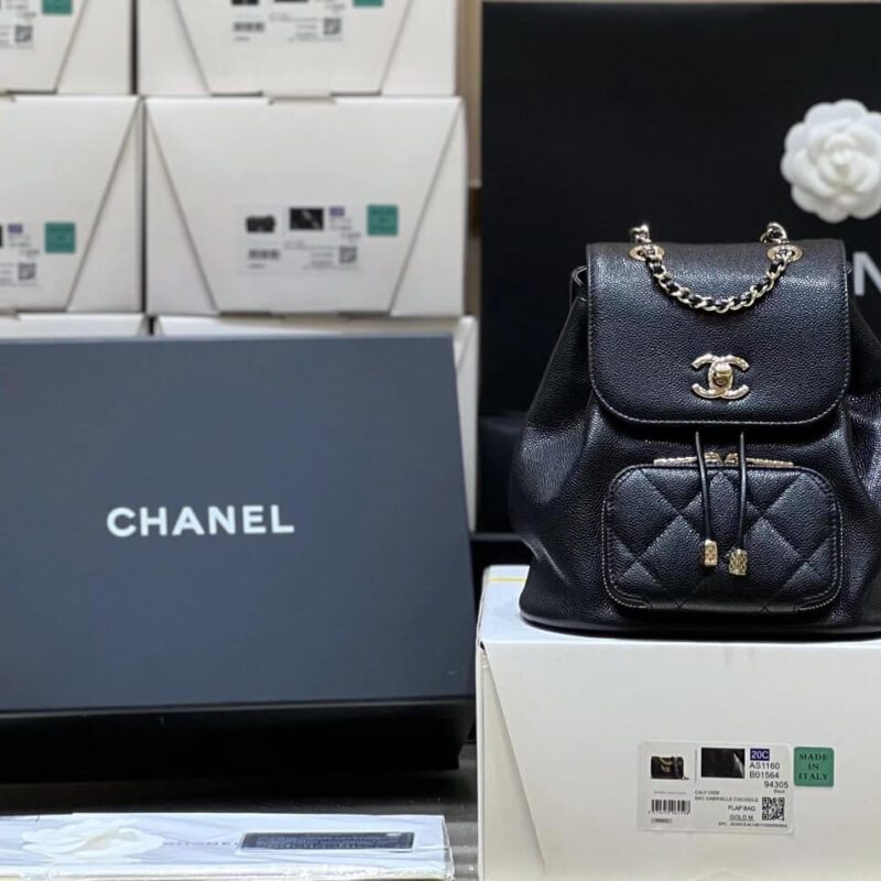 CHANEL 22b 秋冬新款预告系列双肩小背包 AS3530黑色