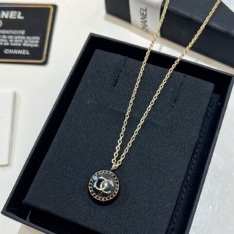 新款☑️CHANEL香奈儿圆形项链