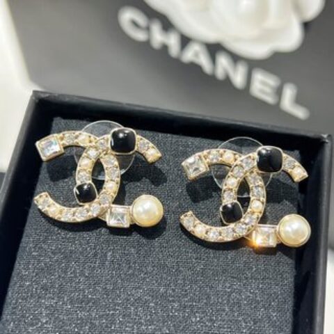 新款☑️CHANEL香奈儿c1双c方钻珍珠耳钉耳环