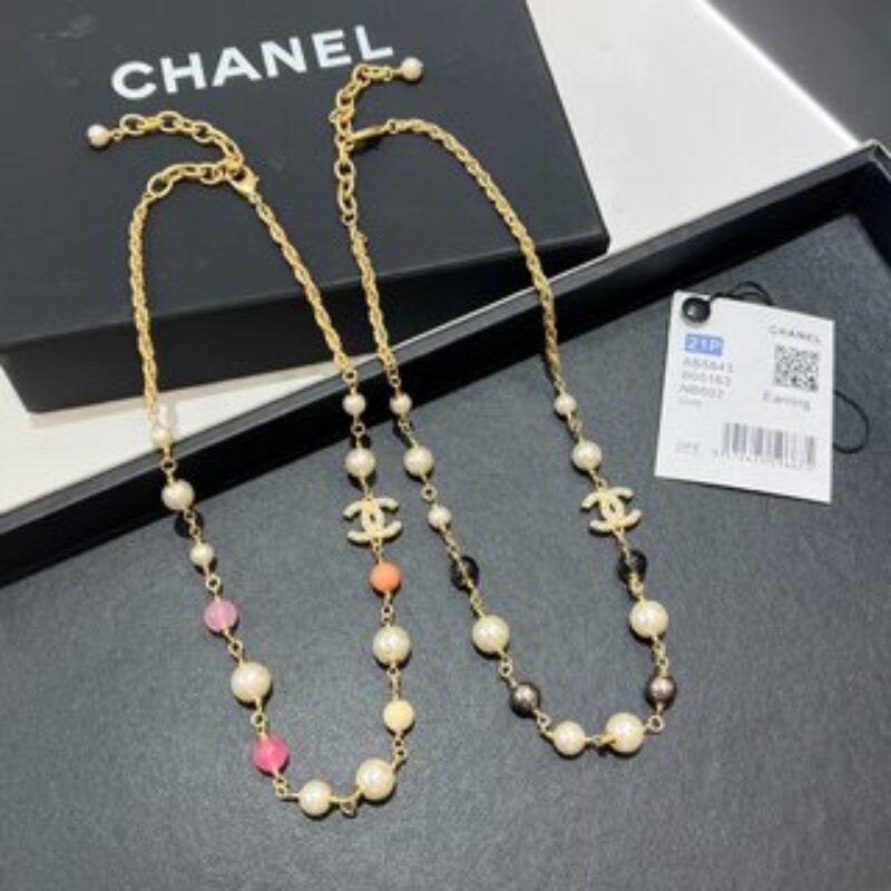 新款☑️CHANEL香奈儿双c彩色珍珠项链