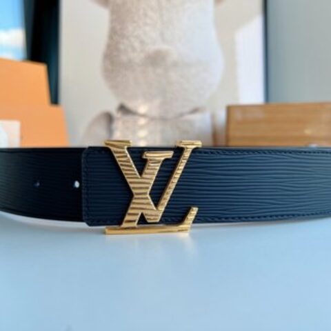 LV/路易威登   原单品质LV  Initiales. 40mm黑色水波纹腰带