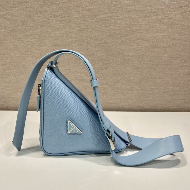 PRADA普拉达进口十字纹牛皮腰带三角包2VL039