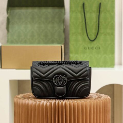 ‎446744 DTDFV 1000 Gucci GG Marmont matelassé mini bag