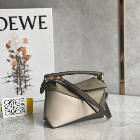 LOEWE Puzzle 18CM Mini bag 几何包 0680拼接月桂绿